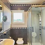 Apartment 160 Sqm Sea View