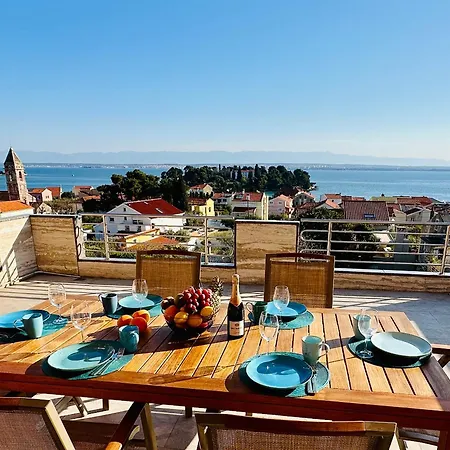 Apartment 160 Sqm Sea View *