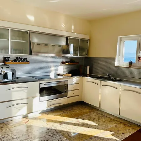 160 Sqm Sea View Preko