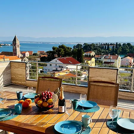 Apartment 160 Sqm Sea View