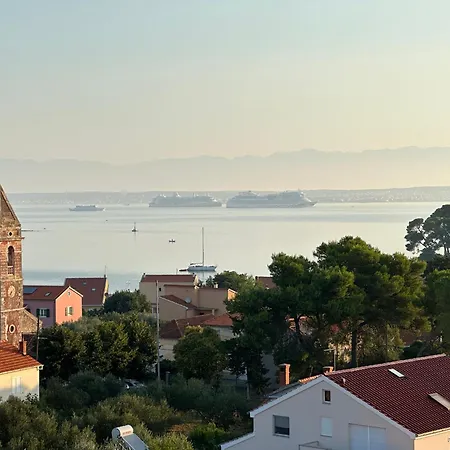 160 Sqm Sea View *