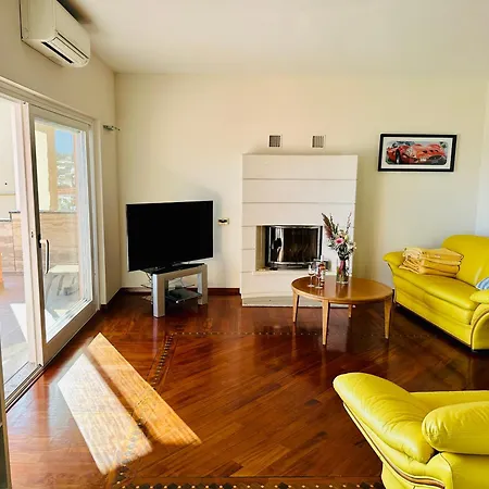 160 Sqm Sea View