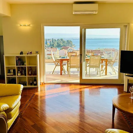 Lägenhet 160 Sqm Sea View *