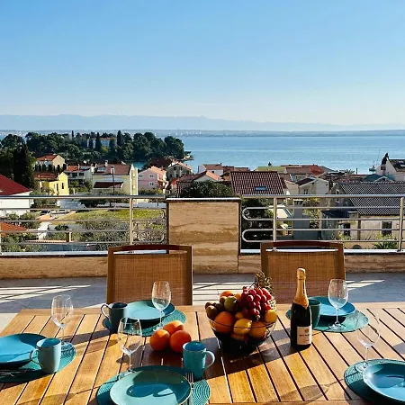 Lägenhet 160 Sqm Sea View