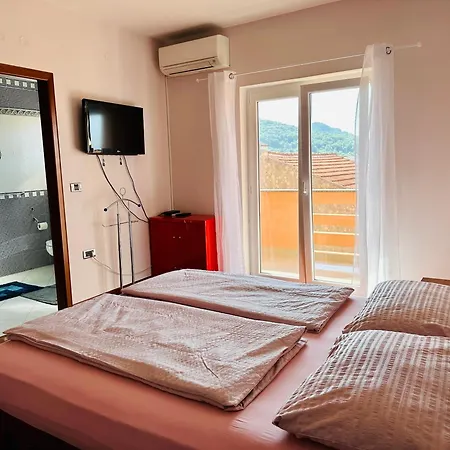 160 Sqm Sea View Apartman *