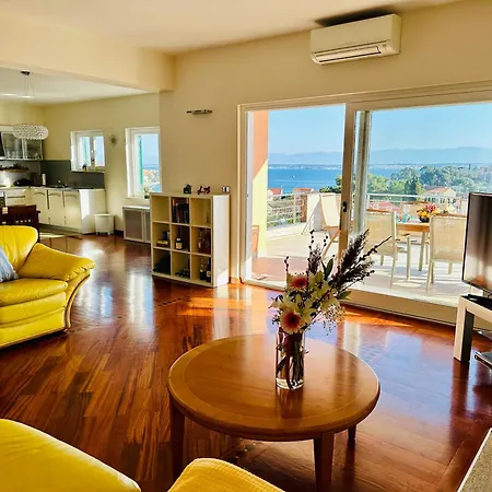 Apartman 160 Sqm Sea View *