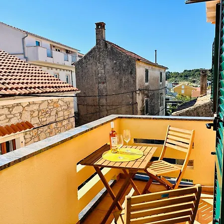 160 Sqm Sea View Apartman
