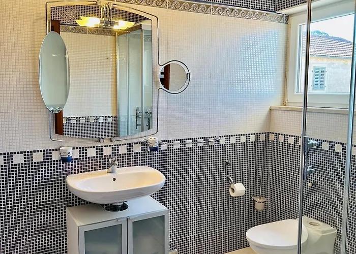Lägenhet 160 Sqm Sea View *