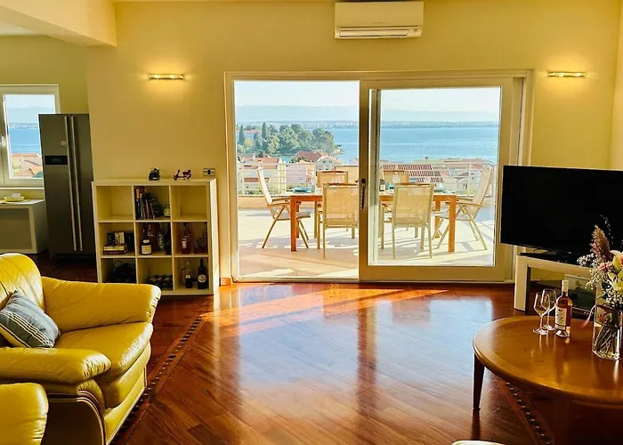 Lägenhet 160 Sqm Sea View *