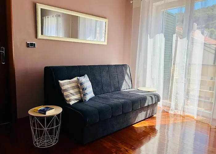 160 Sqm Sea View Preko